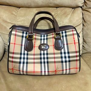 🌟SOLD🌟 Vintage Burberry Boston Bag